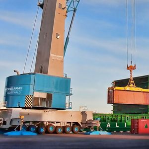  Cameroonian port orders two Konecranes Gottwald Mobile Harbor Cranes 